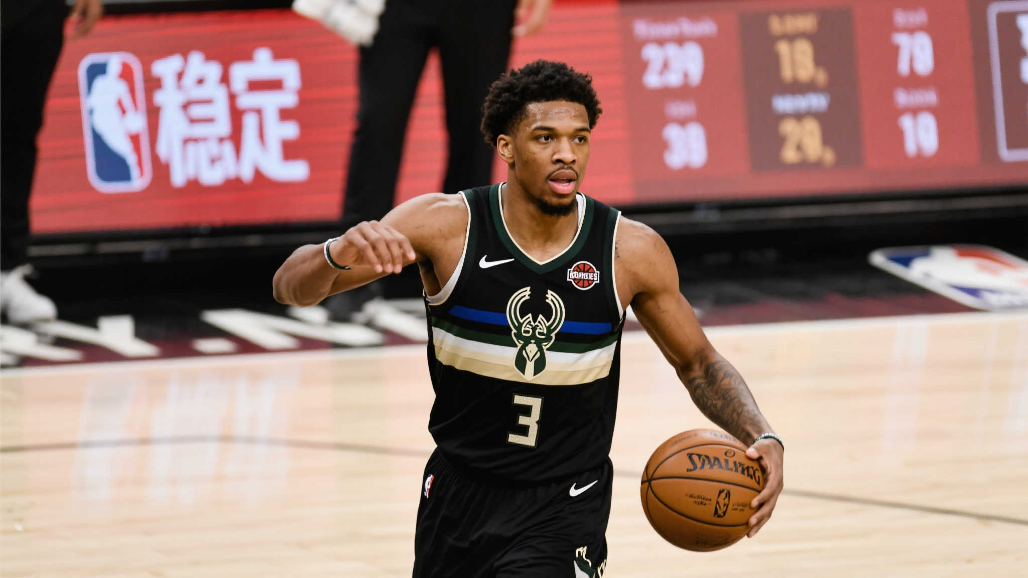 季后赛场均12.7分三分49.2%！内史密斯有资格3年6450万提前续约